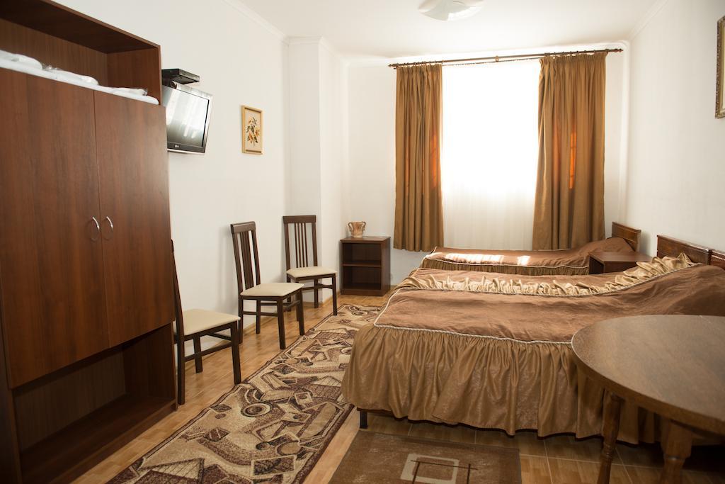 Hotel Acorn Ирпень Номер фото