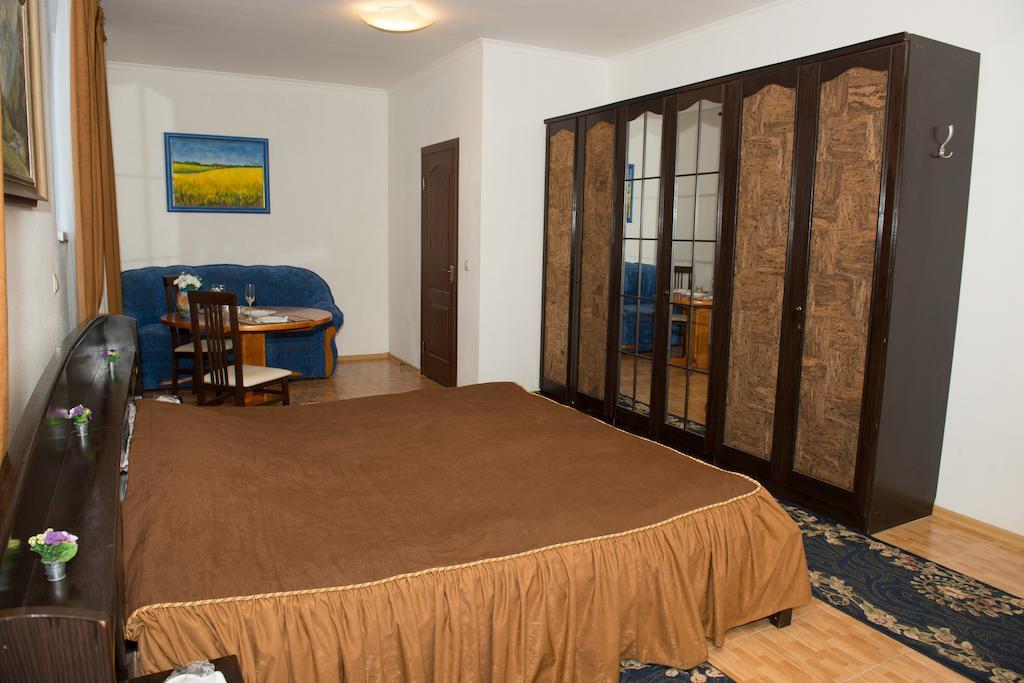 Hotel Acorn Ирпень Номер фото